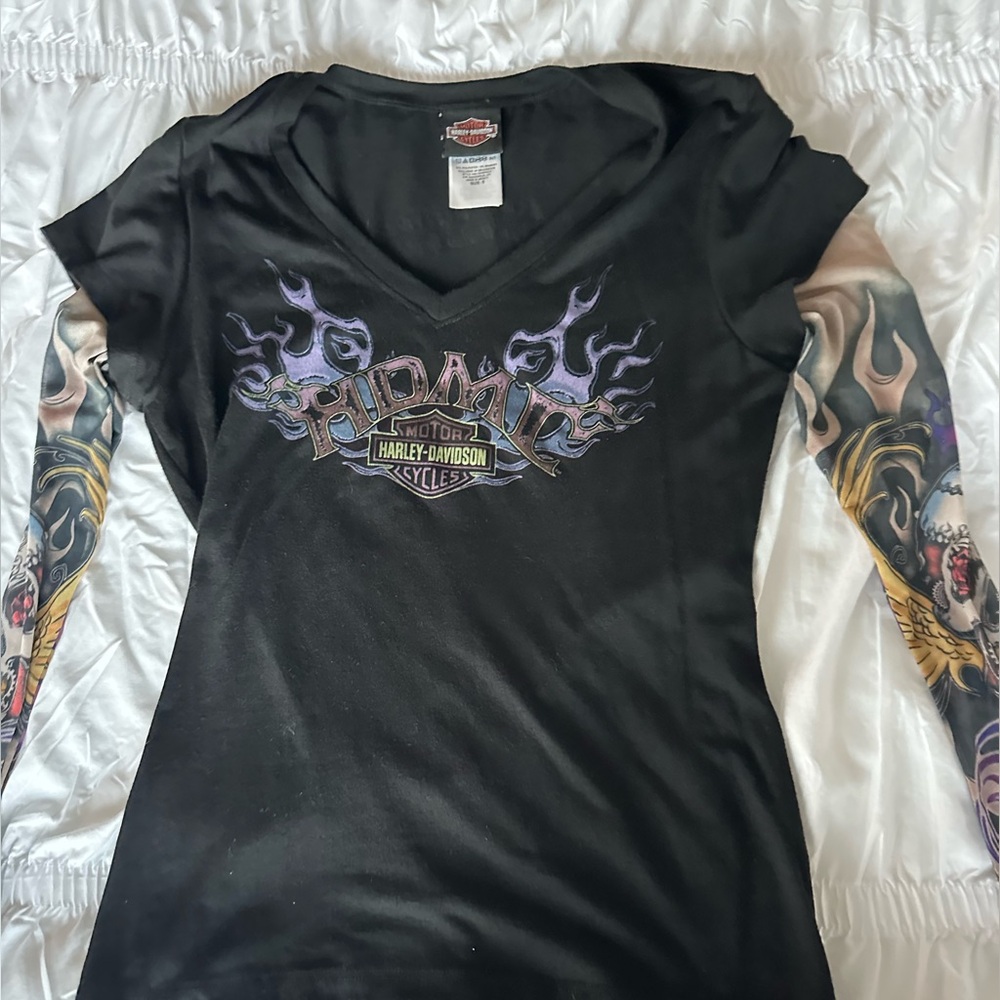 Harley Davidson tattoo sleeve tee 
Size:Small